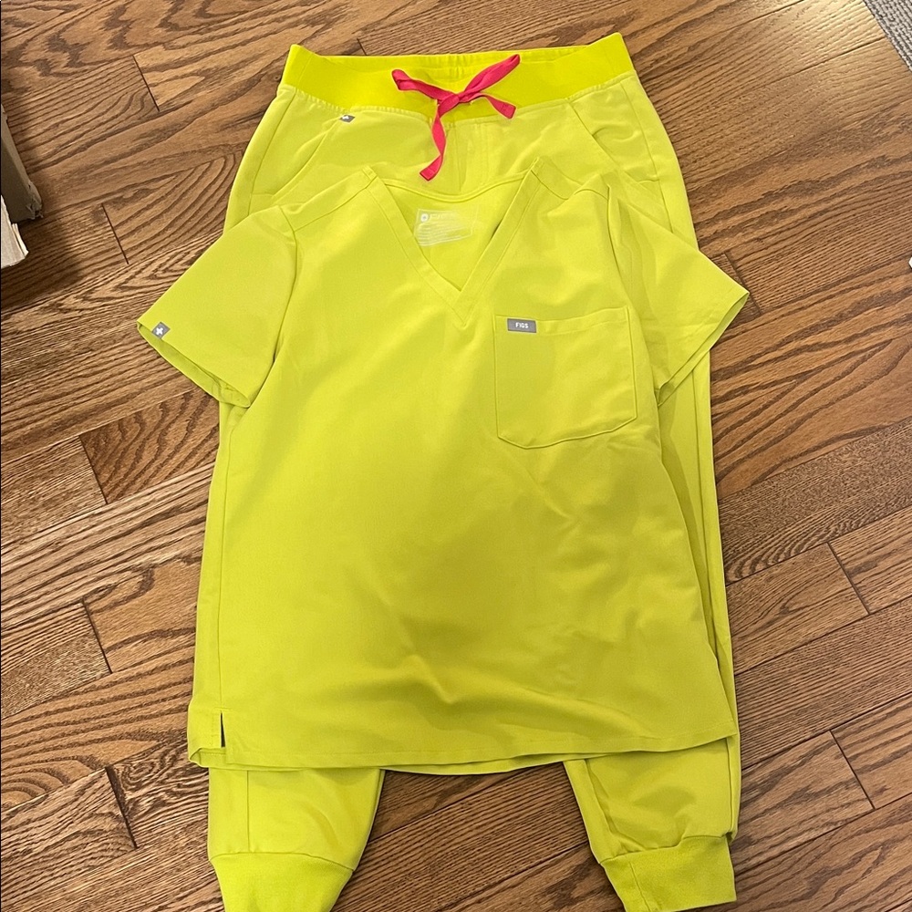 Figs Neon Yellow Scrub Set with Pink Accent